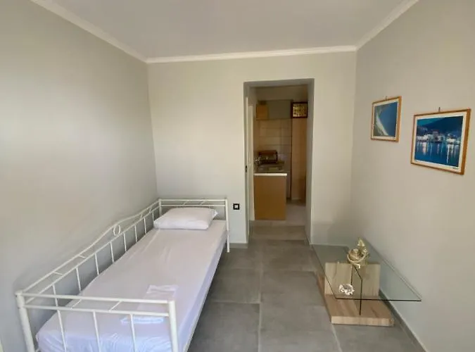 Σπίτι διακοπών Dina's House